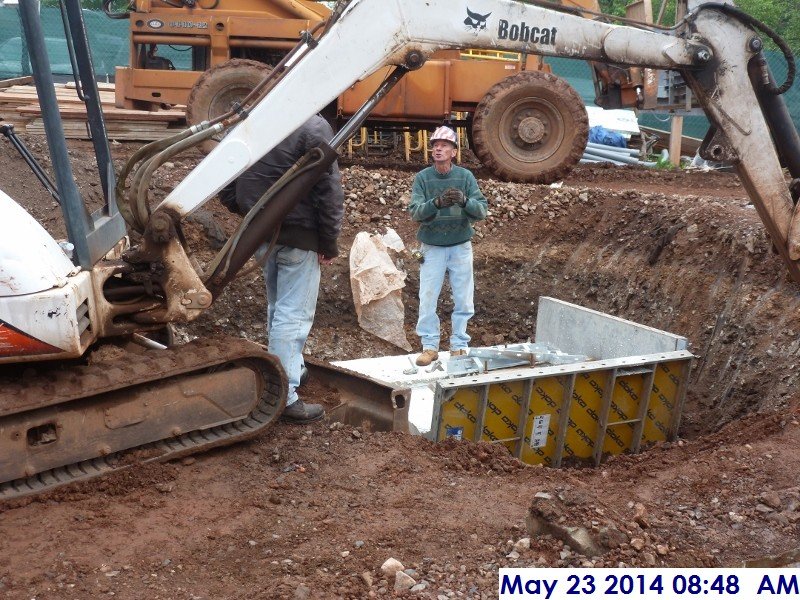 Stripping footing formsd M7 Facing North(800x600)